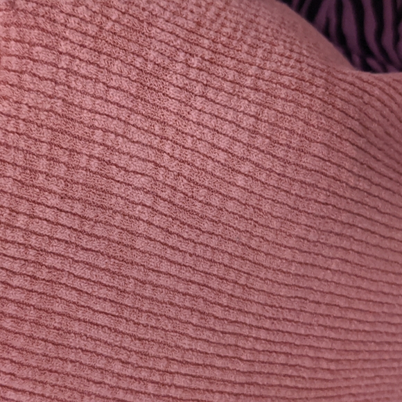 Ribbed Shell - Picture 2 of 2